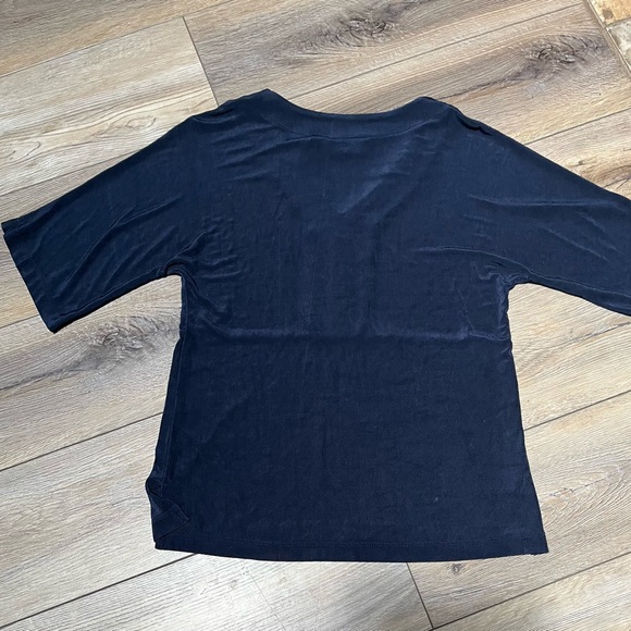 Chicos Travelers Collection Dressy Sequin Top. Chicos’ Size 1 - Picture 2 of 3